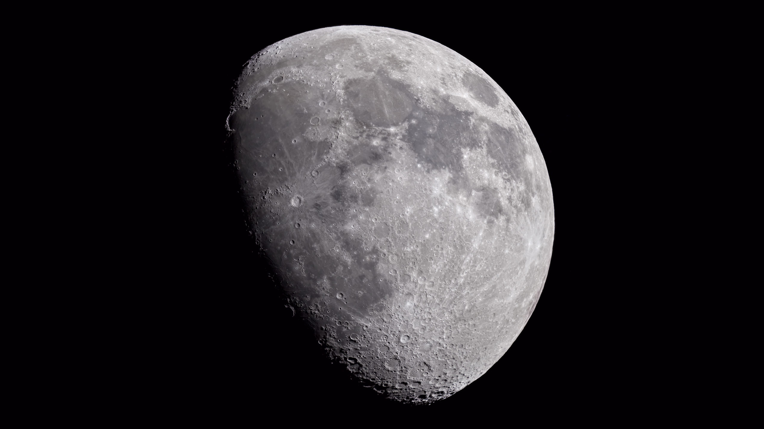 Waxing Gibbous Moon by Emanuele Balboni and displayed at WindowSight